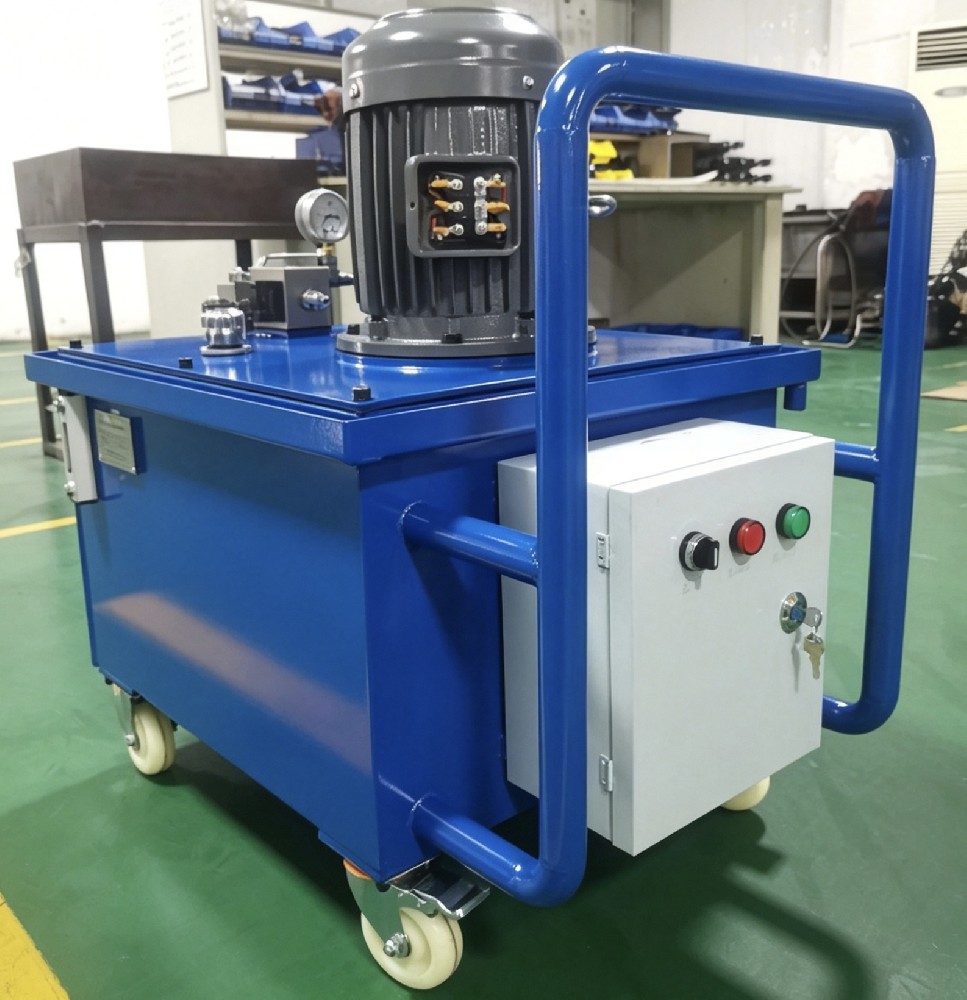 Hydraulic station