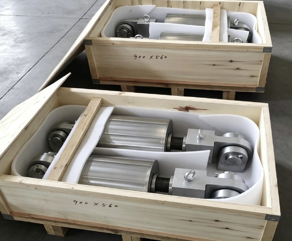 Hydraulic dampers